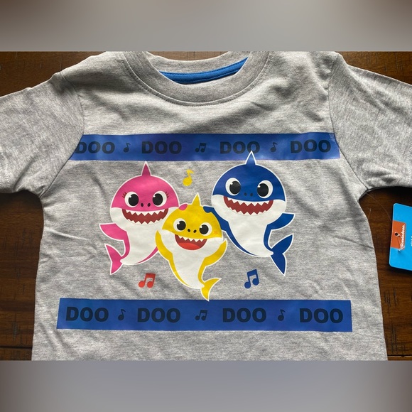 •NWT•{3 Tops} Toddler Boy 4T Shirt Bundle - Picture 7 of 10